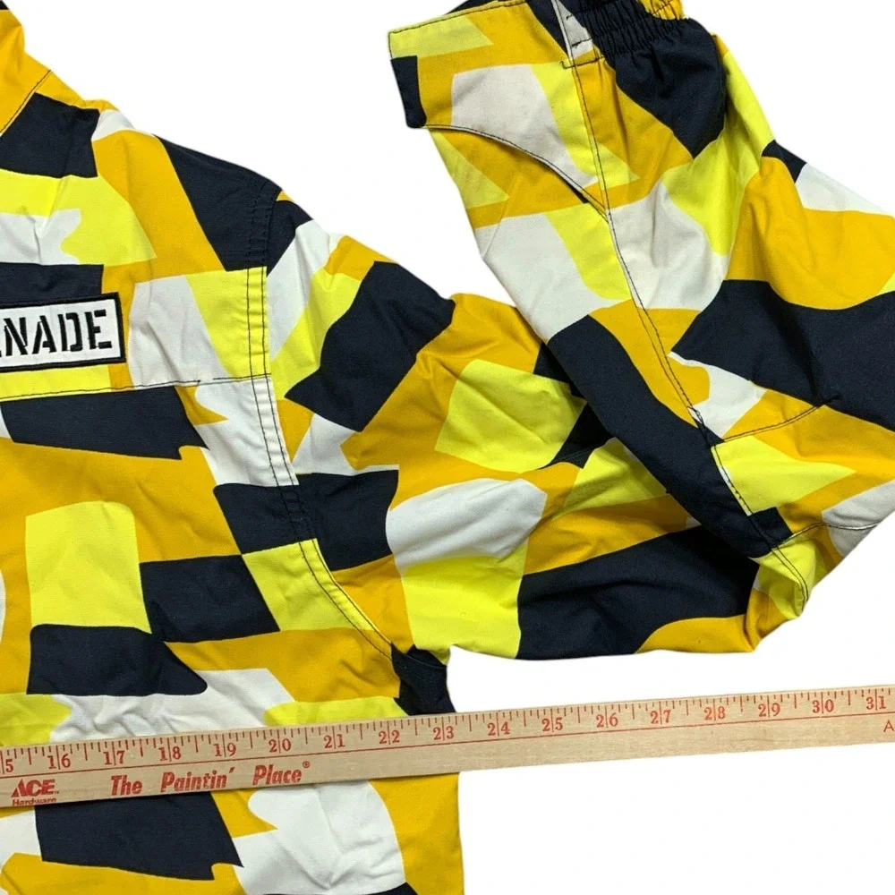 Grenade Snowboard Jacket Mens M Yellow Camo Hooded Insulated Parka Full Zip Snap - Picture 6 of 15